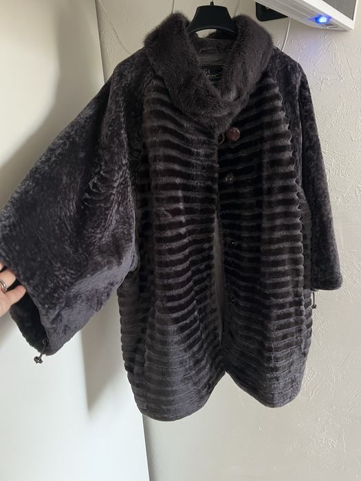 Чарівна шубка. Продам. Торг