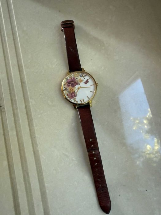 Жіночий годинник 38 Olivia Burton женские часы цветочый мотив