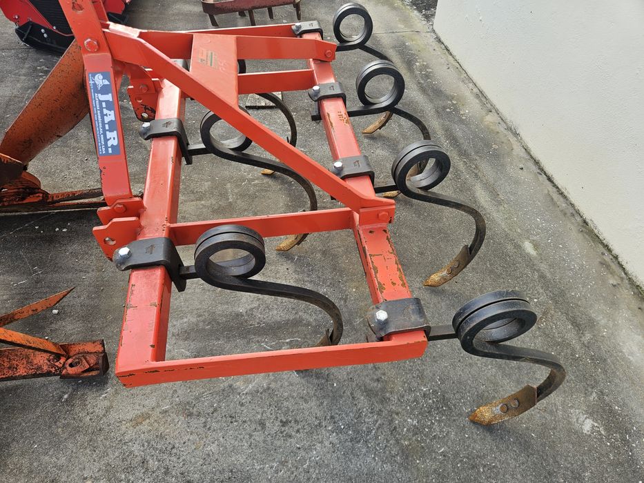 Vibrocultor 7 dentes