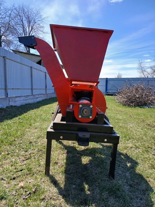 Шнековий подрібнювач від ВВП  трактора.