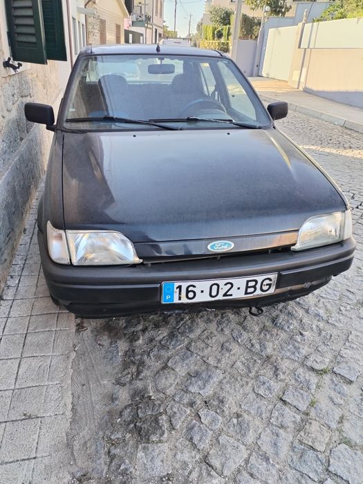 Ford fiesta 1100