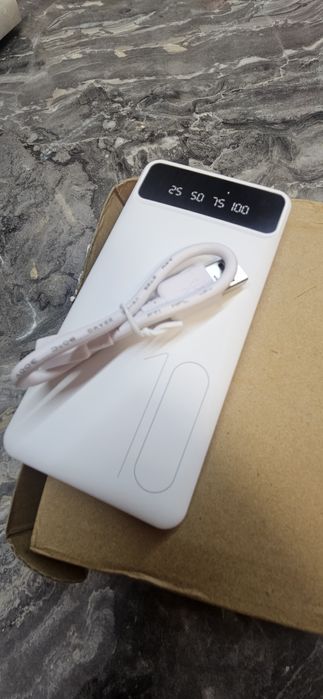 Повербанк 10000 мА новий