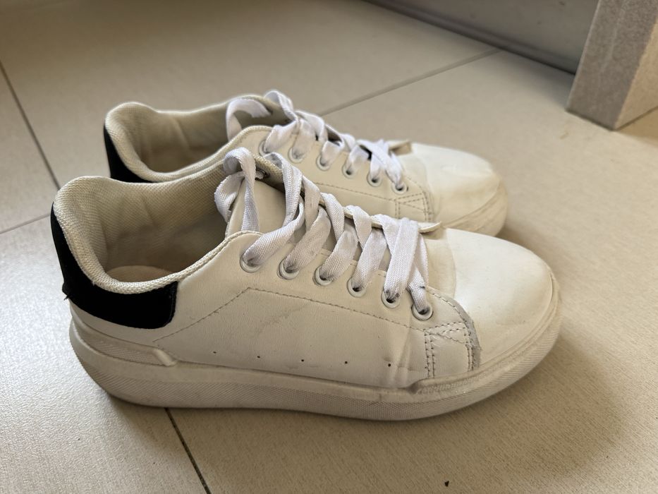 Białe sneakersy DeeZee rozmiar 37