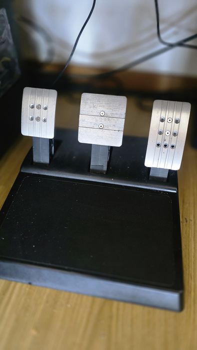 Thrustmaster T300RS GT Edition Steering Wheel + Pedals64729966436481122