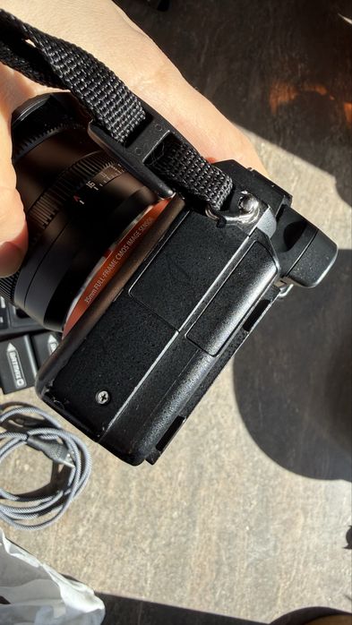 Sony A 7 II  (тушка) або обміняю на zv e 10 II з доплатою