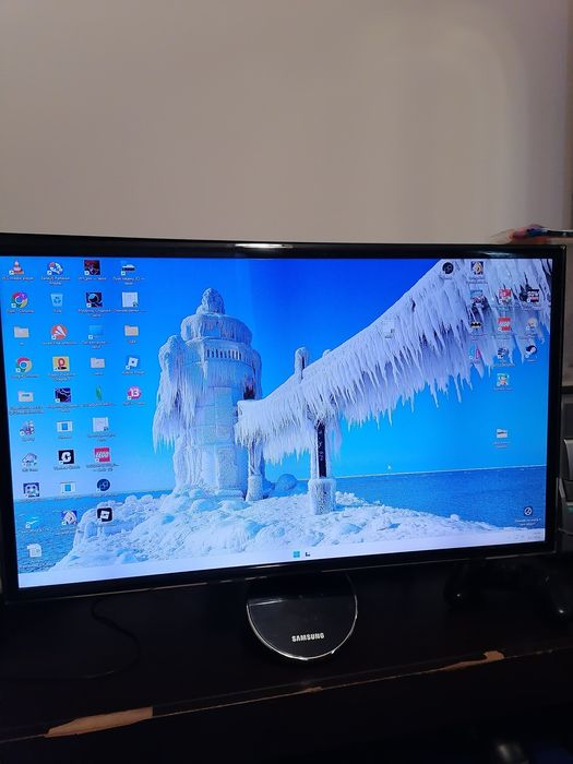 Monitor Samsung 27 cali.