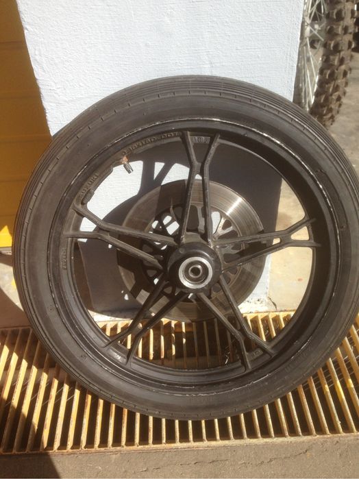 Rodas moto Suzuki r16 r18