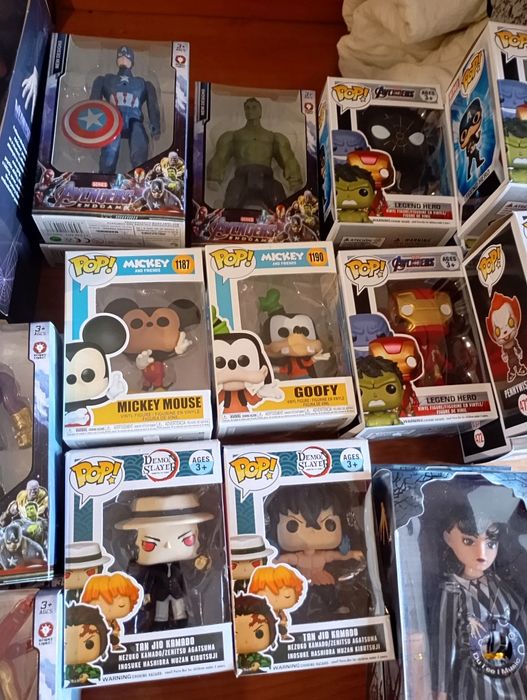 Pop Figures e bonecos