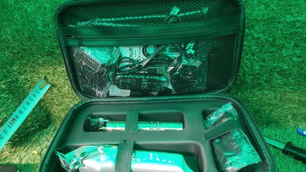 Zestaw Barberski HIENA PRO 4w1 Maszynka, Trymer, Golarka, Nose-Trymer – Nowy!
