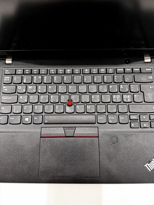 Ноутбук lenovo  thinkpad T490S lte 4g  core i5 8365u
