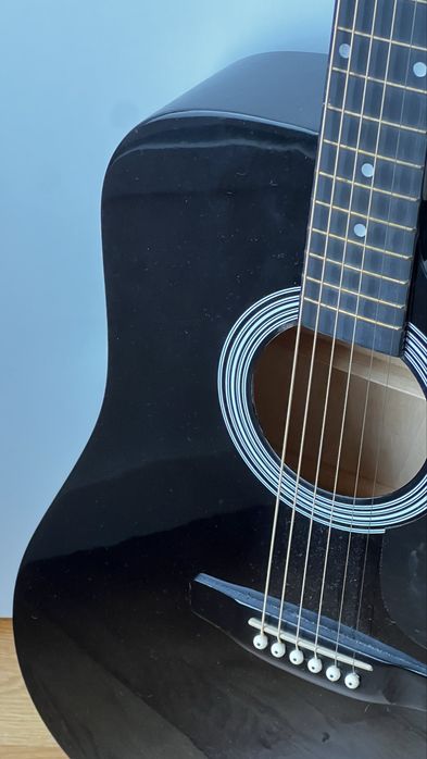 Squier classical guitar443706793368627201