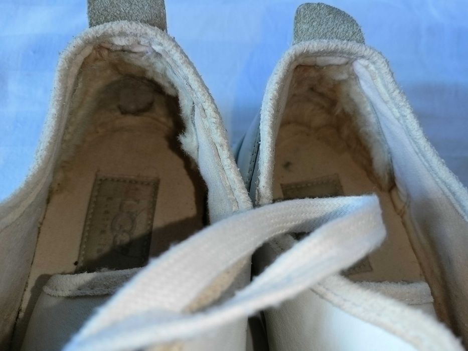 UGG Australia roz. 41 /UK 7,5/ - dł. wkł. 26,7 cm- skóra
