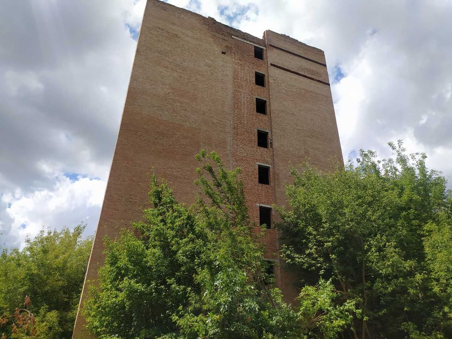 Продам будівлю 3.500 м.кв. Полтавська, ціна 280 тис. дол.