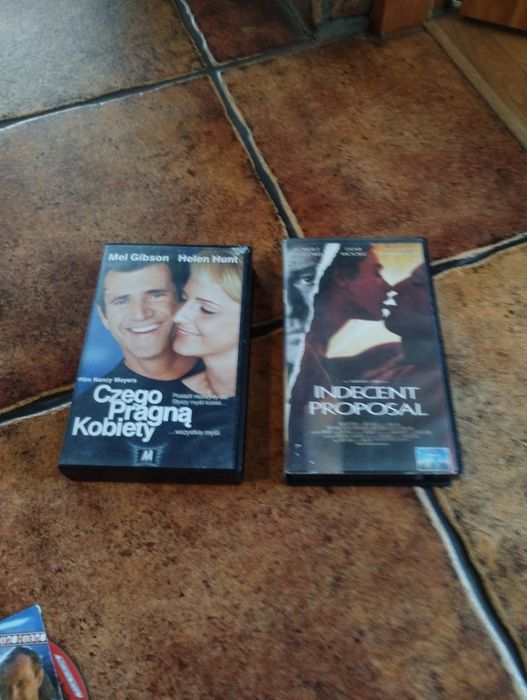 Kasety VHS i płyty dvd ,,Psy,,