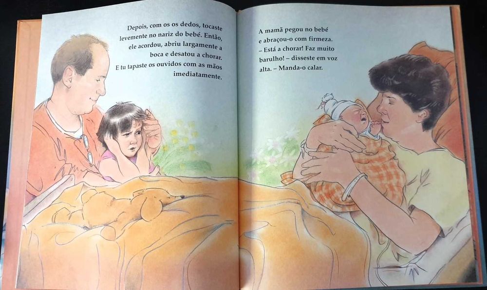 Livro "Olá Bebé"