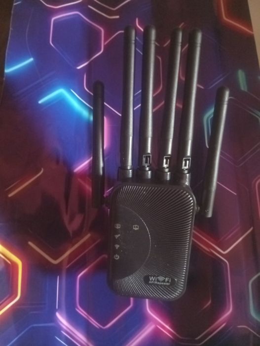 DIYMALLS дводiапазонний WiFi- пiдсилювач iз 6 антенний