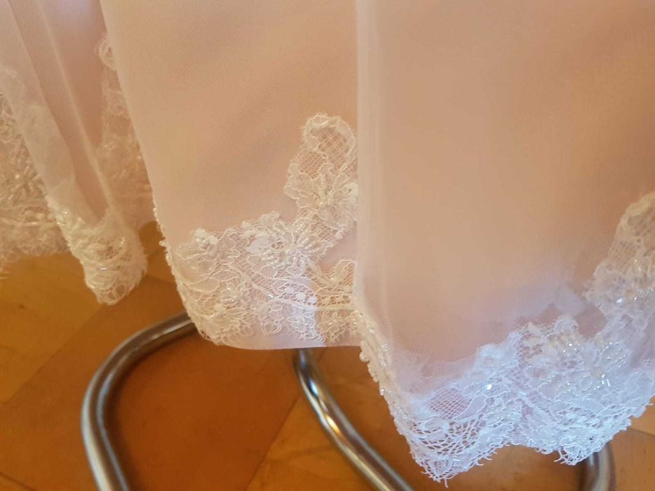 Suknia ślubna ręcznie szyta na zamówienie
