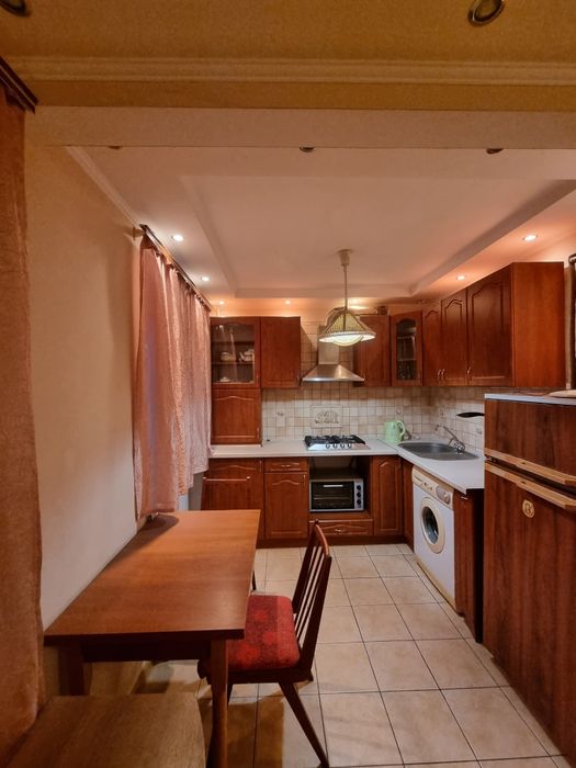 Оренда однокімнатної квартири в Центрі міста .