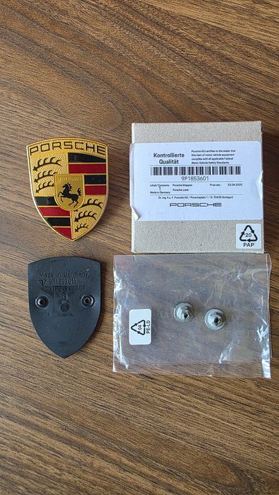 Emblemat PORSCHE