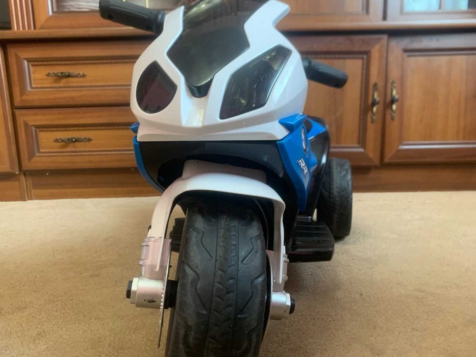 Трьохколісний байк BMW S1000RR