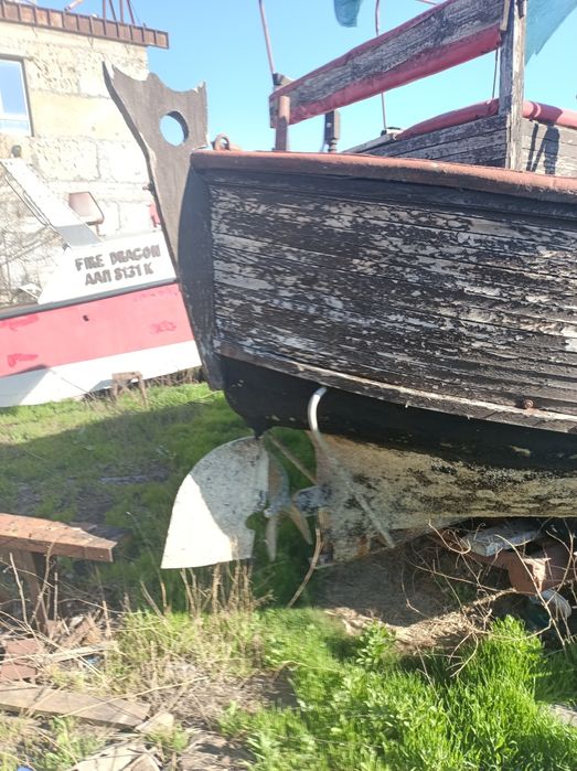 Баркас,катер рыбацкий,прогулочный