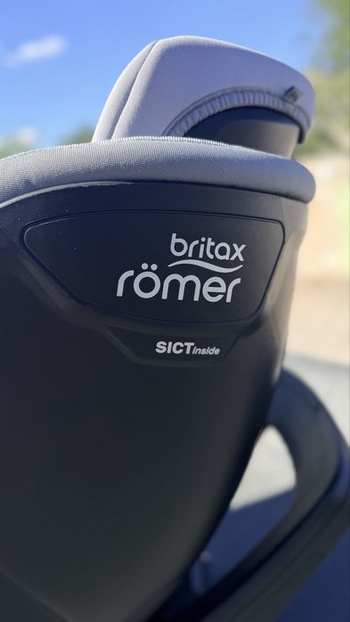 Автокрісло  Britax Römer DUALFIX M i-SIZE Grey/Graphite Marble