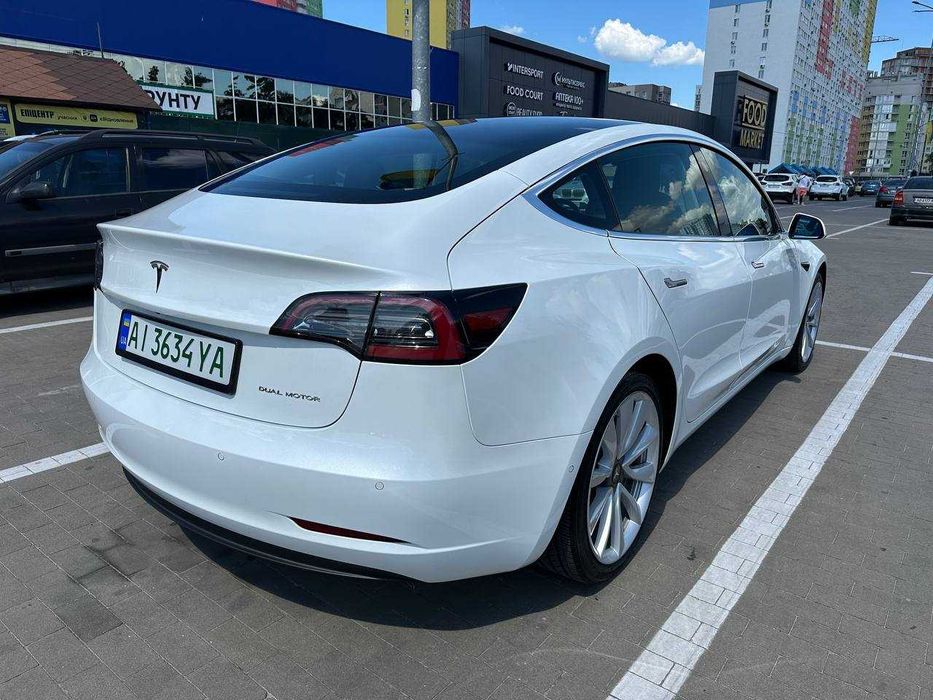Tesla model 3 Long rang Dual motor 4х4 2019 3.6 s