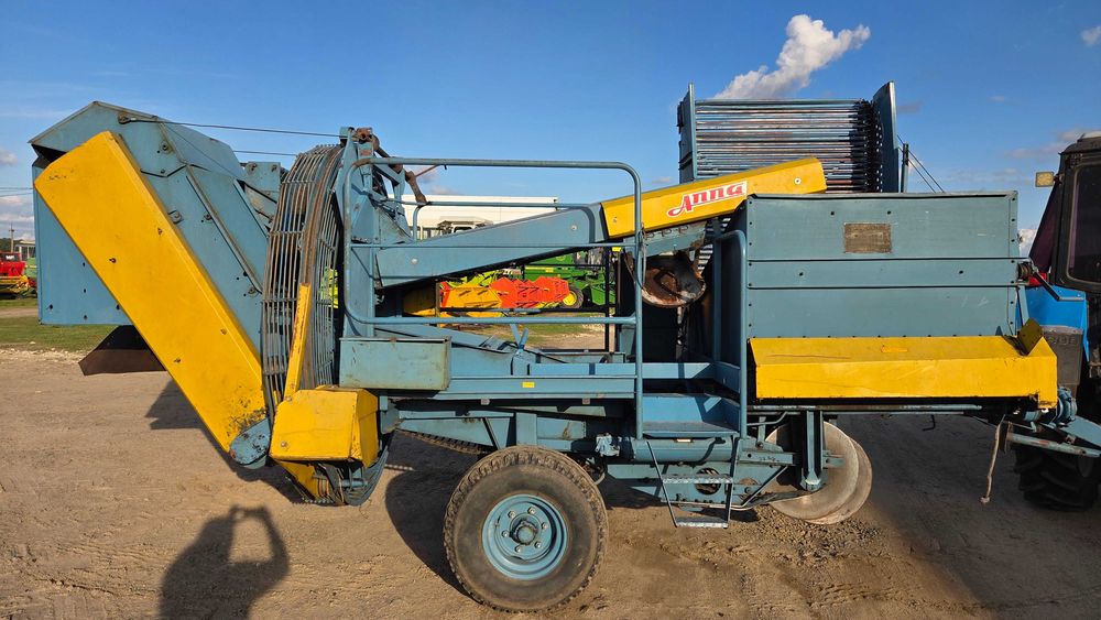 Картоплезбиральний комбайн Anna Z644  Анна 644