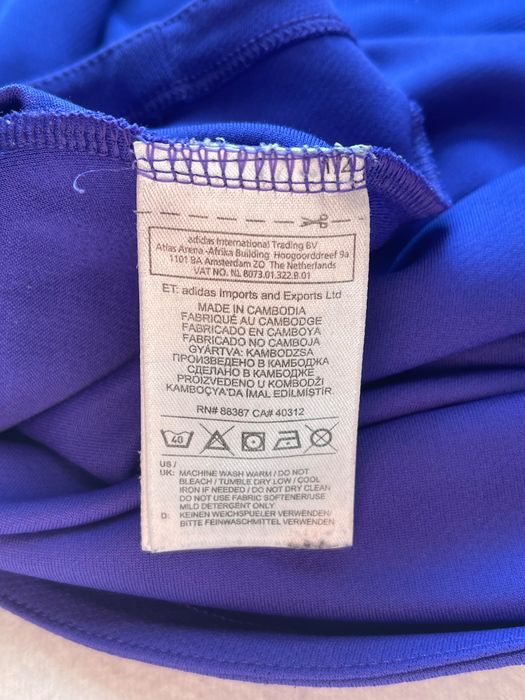 Niebieska koszulka - Adidas - XS