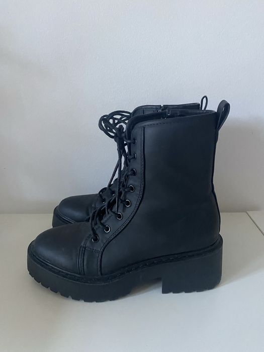 Botas Pretas Tiffosi