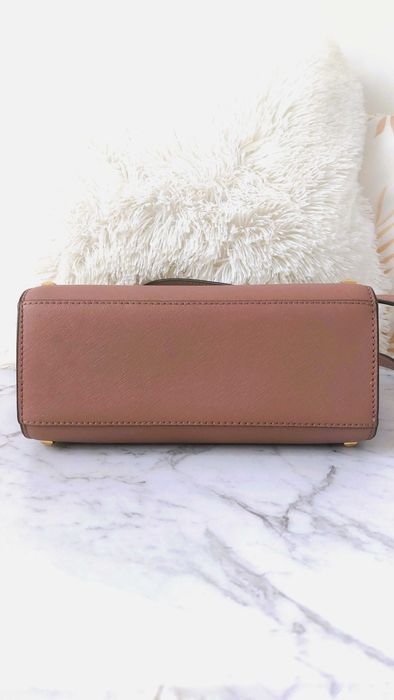 Michael Kors "Selma" Medium Dusty Pink torba listonoszka jak nowa!