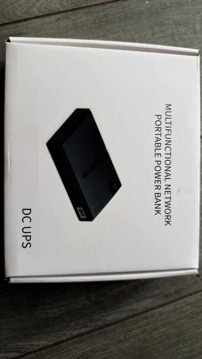 UPS 9 , 12  Вольт 10400mAh