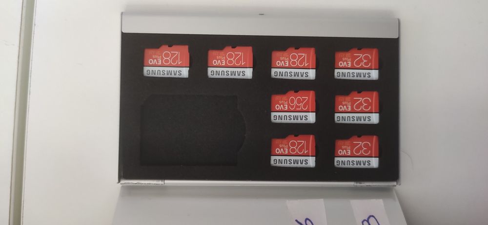 Switch desbloqueada + acessórios + jogos