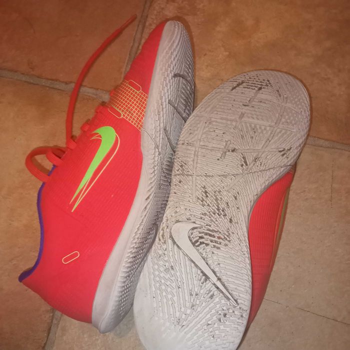 Buty sportowe Nike rozmiar 35