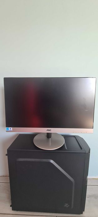 Pełny zestaw komputerowy