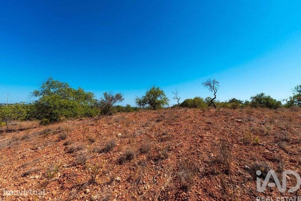 Terreno em Conceição e Estoi de 5480,00 m2