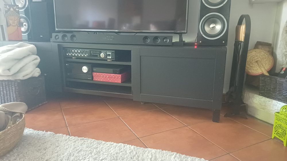 Movel  preto do ikeia tv