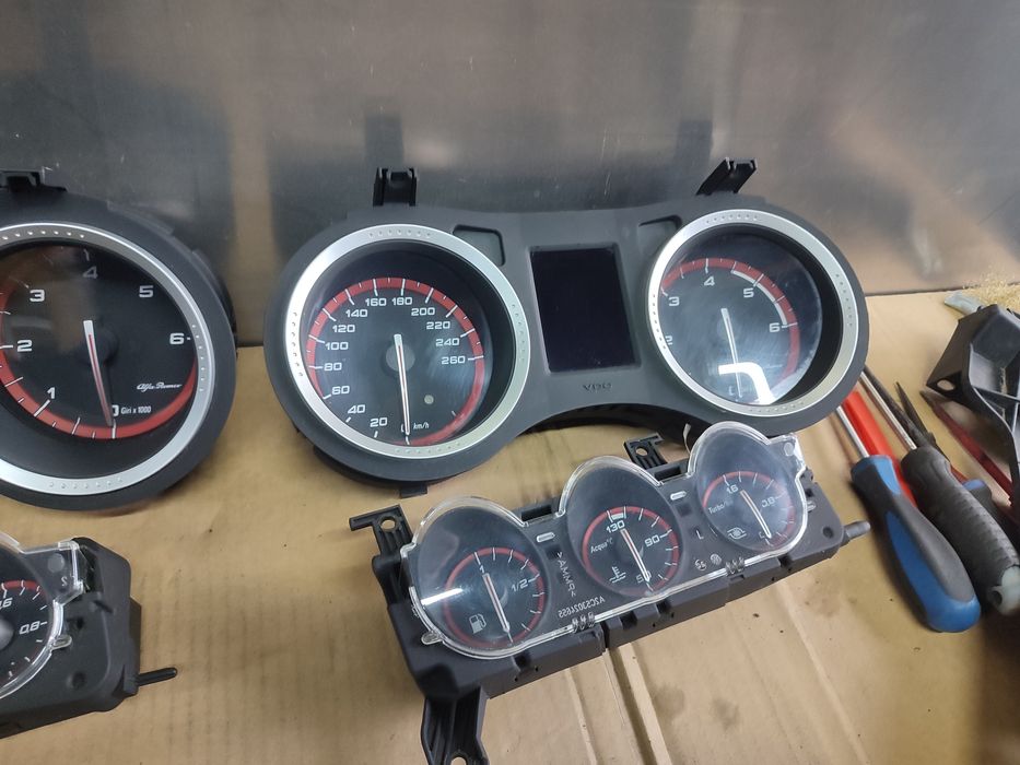 Zegary Ti Alfa Romeo 159