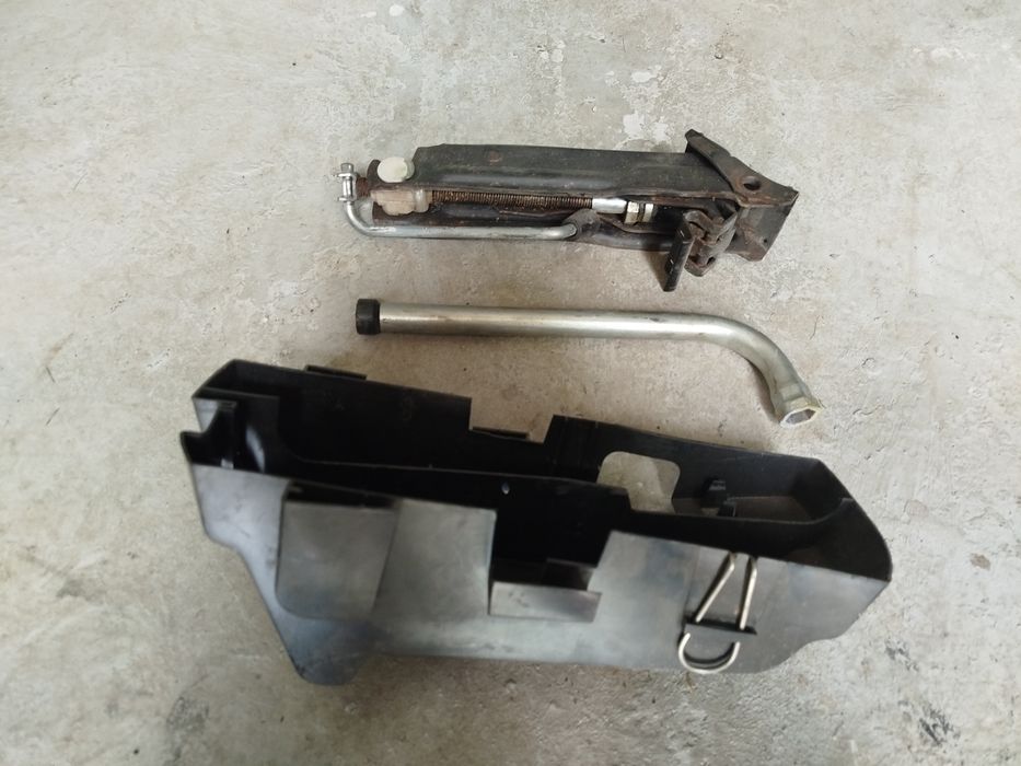 Lewarek + klucz VW Lupo Polo Seat Arosa