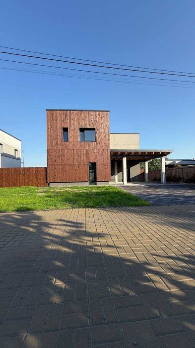 Продаж будинку в Крушинке КМ На Счастливій 165м2 8 соток бізнес БЕЗ %