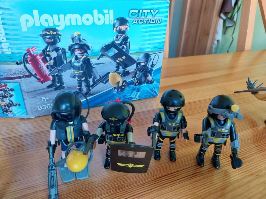 Playmobile figurki (14) i zestawy