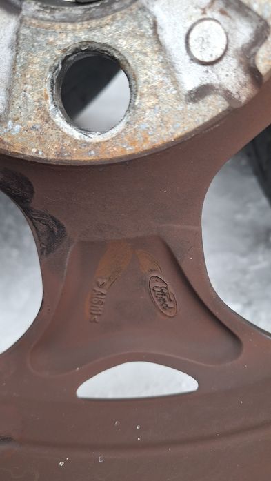 р16 5×108 диски Форд. Шины 205/55-R16.