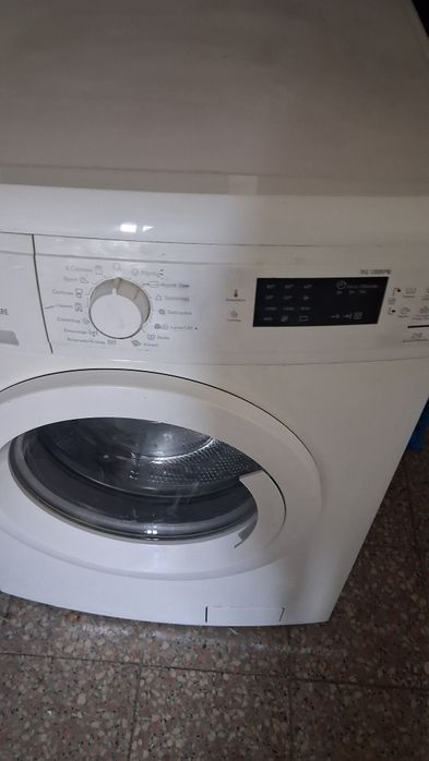 Maquina de lavar roupa Eletrolux