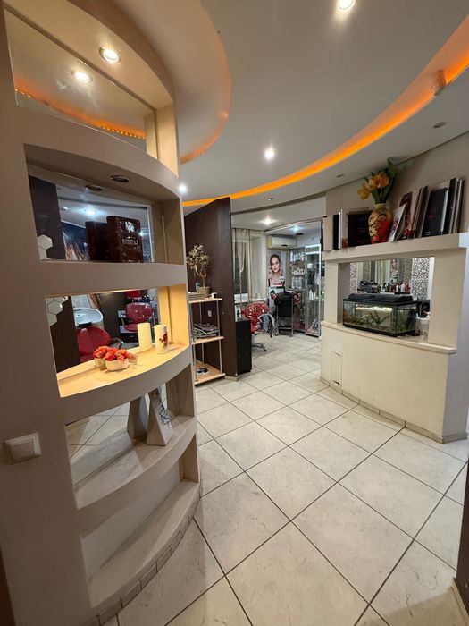 Продам діючий салон краси. Вул. Калинова