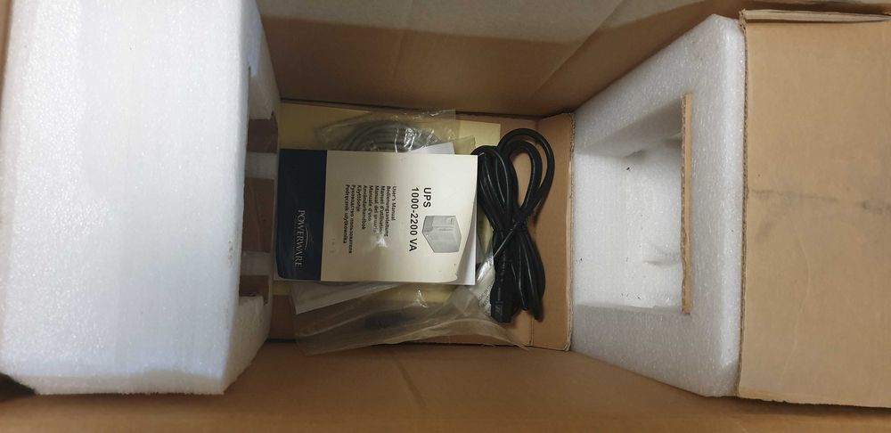 Блок безперебійного живлення  Powerware Eaton PW5125 1500i 1050W