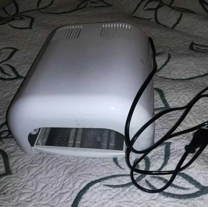 Catalisador de unhas de gel