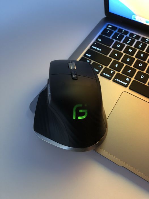 Безпровідна миша