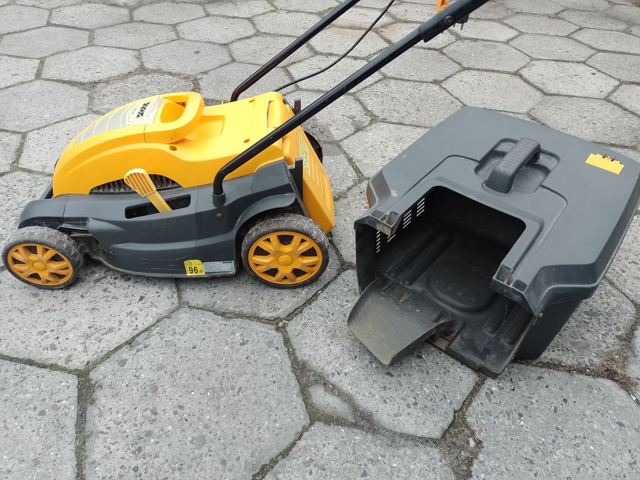 Kosiarka elektryczna VEGA 1600V