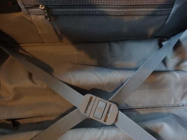 Walizka SAMSONITE na Kółkach 4 Przegrody