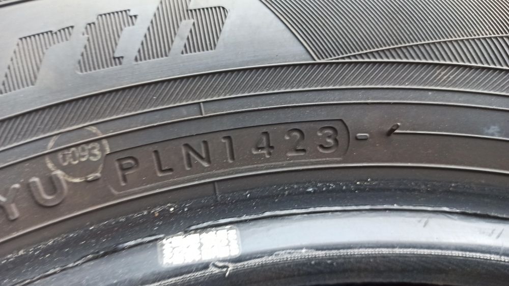 Opony letnie NOWE 15 cali 175/65/15 YOKOHAMA